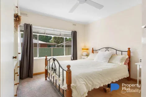 Property photo of 65 Wright Street Heathcote VIC 3523