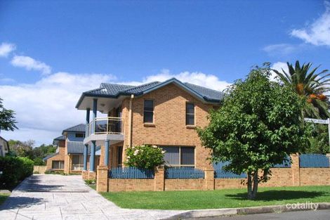 1/2 The Esplanade, Thirroul, NSW 2515