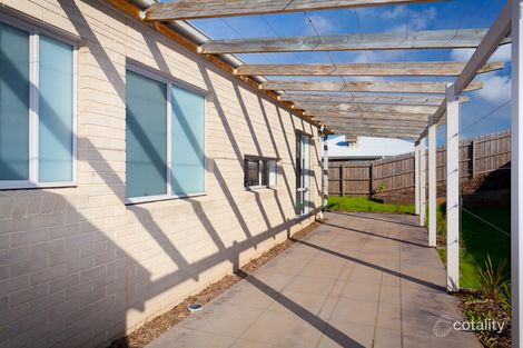Property photo of 5 Tulloch Street Drouin VIC 3818