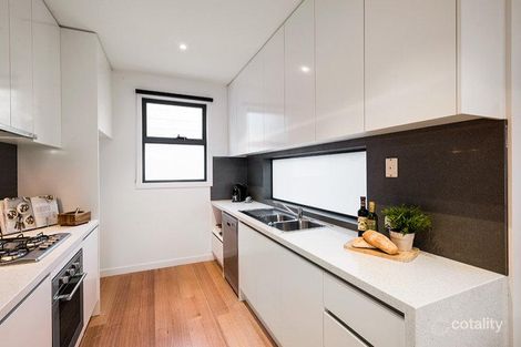 Property photo of 2 Yambla Street Clifton Hill VIC 3068
