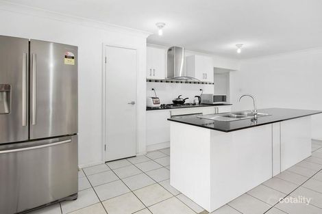 Property photo of 8 Donohue Court Collingwood Park QLD 4301