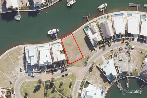 17-19 Hampton Ct, Paradise Point, QLD 4216