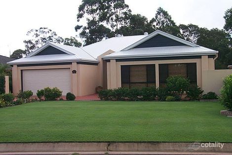 43 Pinelands Cct, Redland Bay, QLD 4165