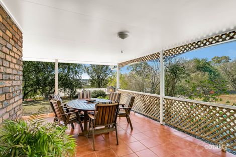 Property photo of 14 Cameron Crescent Glenvale QLD 4350