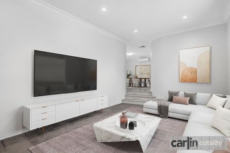 Property photo of 1 Sellenger Avenue Samson WA 6163