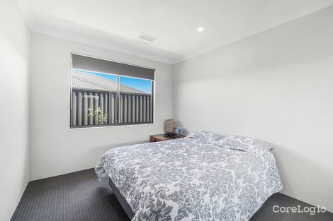 Property photo of 17 Grasmere Way Aveley WA 6069