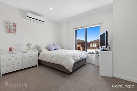 Property photo of 75 Waterhaven Boulevard Point Cook VIC 3030