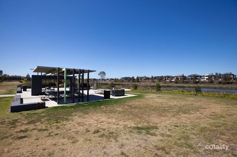 Property photo of 75 Waterhaven Boulevard Point Cook VIC 3030
