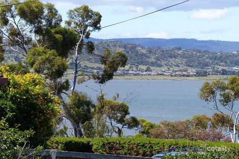 Property photo of 11 Third Avenue Midway Point TAS 7171