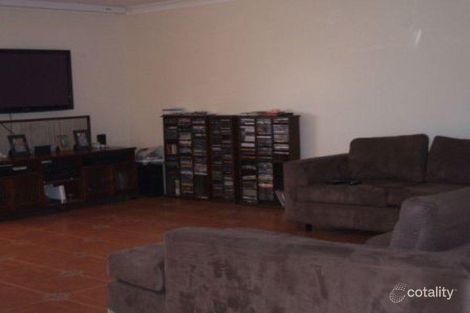 Property photo of 2 Vaiente Parade Breakaway QLD 4825