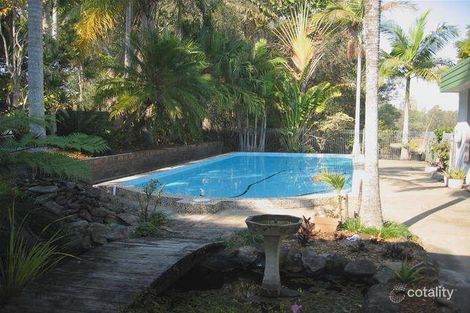 6 John Munro Ct, Carrara, QLD 4211