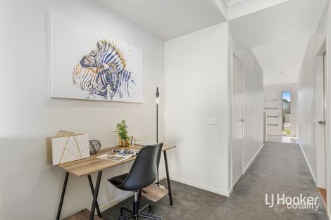 Property photo of 85 Broadbeach Circuit Point Cook VIC 3030