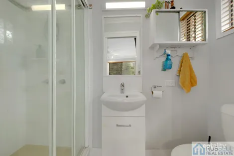 Property photo of 16 Marian Close Sun Valley QLD 4680