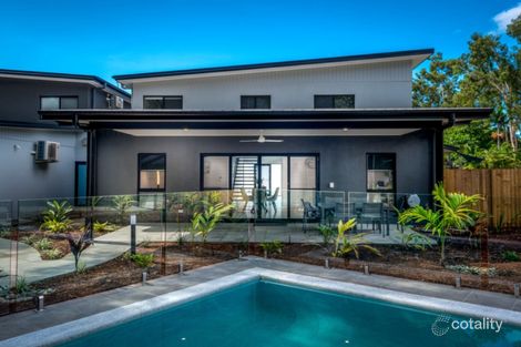 2/5 Yule Ave, Clifton Beach, QLD 4879