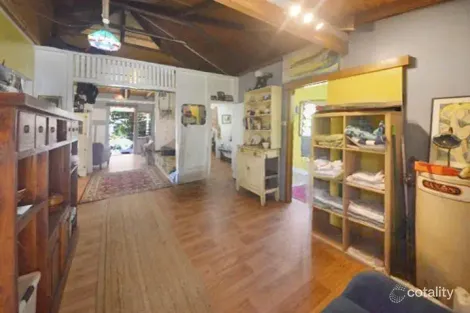 Property photo of 4 Elizabeth Street Flying Fish Point QLD 4860