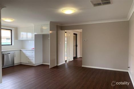 Property photo of 5 Askernish Drive Dubbo NSW 2830