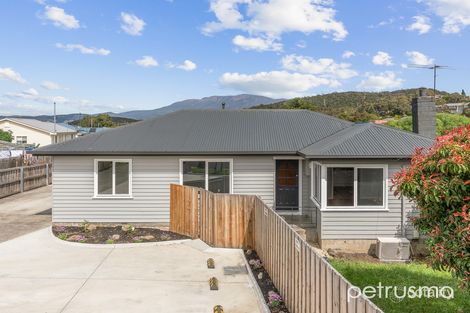 1/4 Erebus St, Warrane, TAS 7018