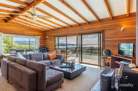 Property photo of 13 Coffey Drive Binalong Bay TAS 7216