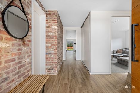 Property photo of 10 Edgar Road Leneva VIC 3691