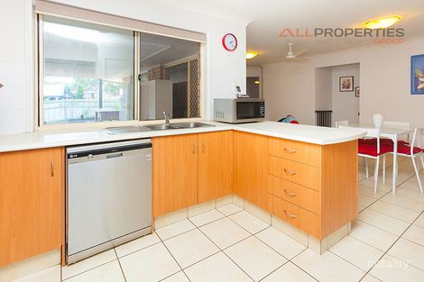 Property photo of 13 Crenton Court Heritage Park QLD 4118