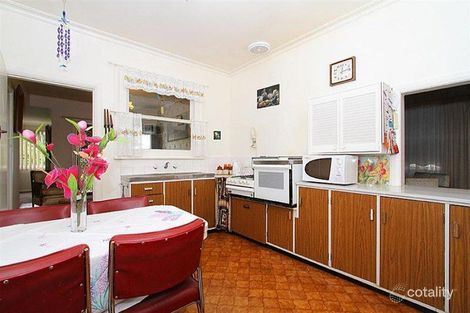 Property photo of 138 Purinuan Road Reservoir VIC 3073