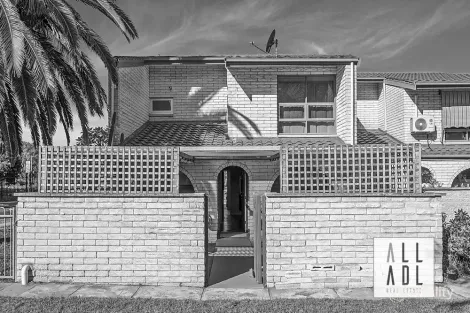 1/1 Mooloola Way, West Lakes Shore, SA 5020