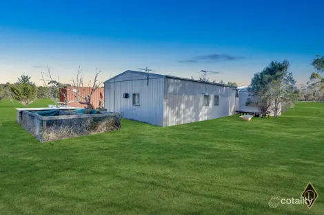 Property photo of 2410 Bacchus Marsh Road Balliang VIC 3340