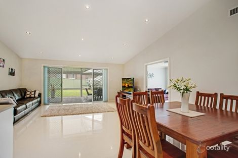 Property photo of 28 Hinchinbrook Close Ashtonfield NSW 2323