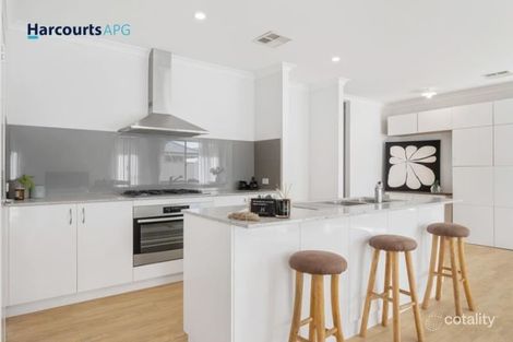 Property photo of 34 Star Street Australind WA 6233