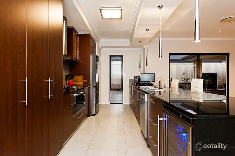 Property photo of 31 Kembla Circle Madeley WA 6065