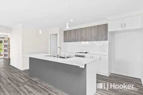 Property photo of 34 Paroo Street Plainland QLD 4341