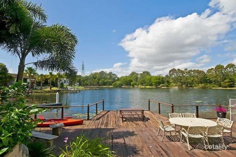 20 Martingale Cct, Clear Island Waters, QLD 4226