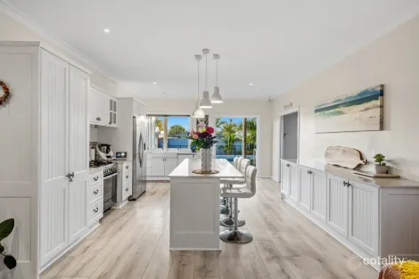 Property photo of 17 Norton Avenue Killarney Vale NSW 2261