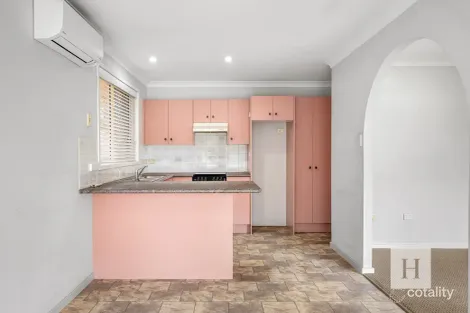 Property photo of 22 Lonsdale Close Lake Haven NSW 2263