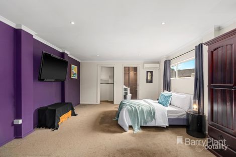 Property photo of 2 Eaglet Court Mill Park VIC 3082
