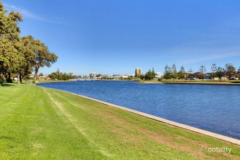 Property photo of 18 Brooklyn Avenue Glenelg North SA 5045
