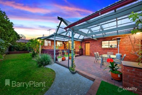 Property photo of 35 Kingdom Avenue Kings Park VIC 3021