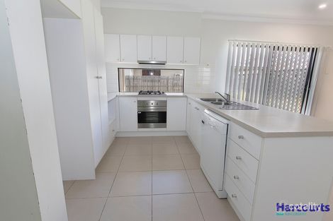 Property photo of 14 Yarra Crescent Kelso QLD 4815