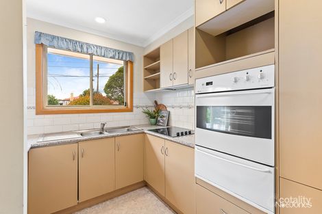 Property photo of 2A Eley Road Burwood VIC 3125