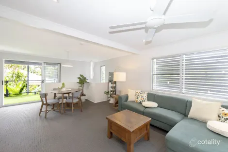 Property photo of 31 Wall Street Eimeo QLD 4740
