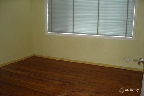 Property photo of 5 Bell Crescent Fairfield NSW 2165