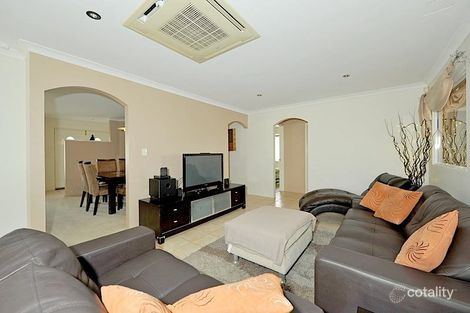 Property photo of 8 Ossian Way Kinross WA 6028