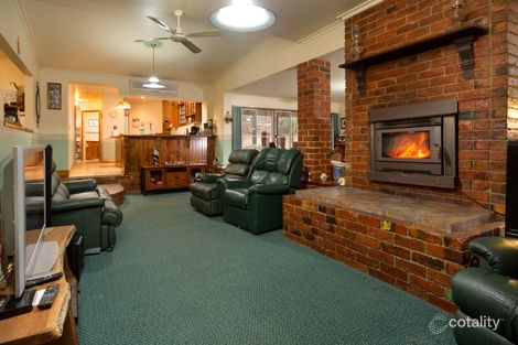 Property photo of 5 Carter Drive Beechworth VIC 3747