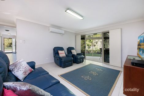Property photo of 2/39 Liekefett Way Little Mountain QLD 4551