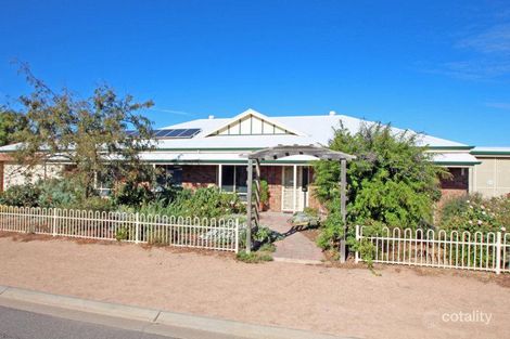 2 Scarborough Ct, Renmark, SA 5341
