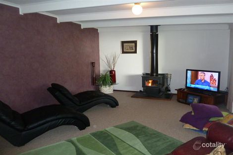 Property photo of 3 Edward Street Mount Gambier SA 5290