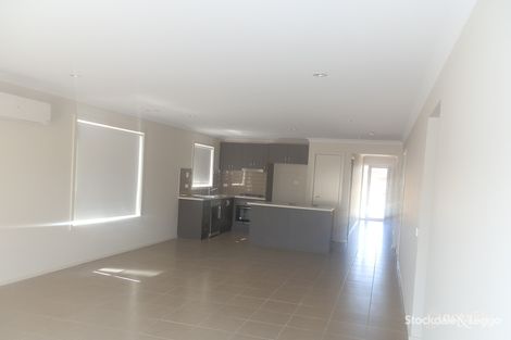 Property photo of 18 Noosa Court Shepparton North VIC 3631