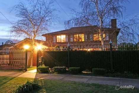 27 Bangor Dr, Frankston, VIC 3199