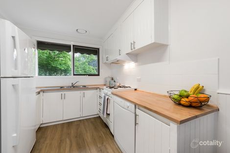 Property photo of 8 Ash Grove Montrose VIC 3765