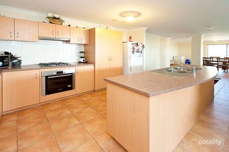 Property photo of 27 Camellia Loop Forrestfield WA 6058